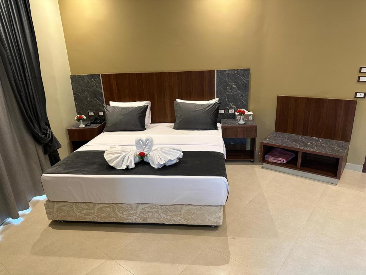Hotel Sama